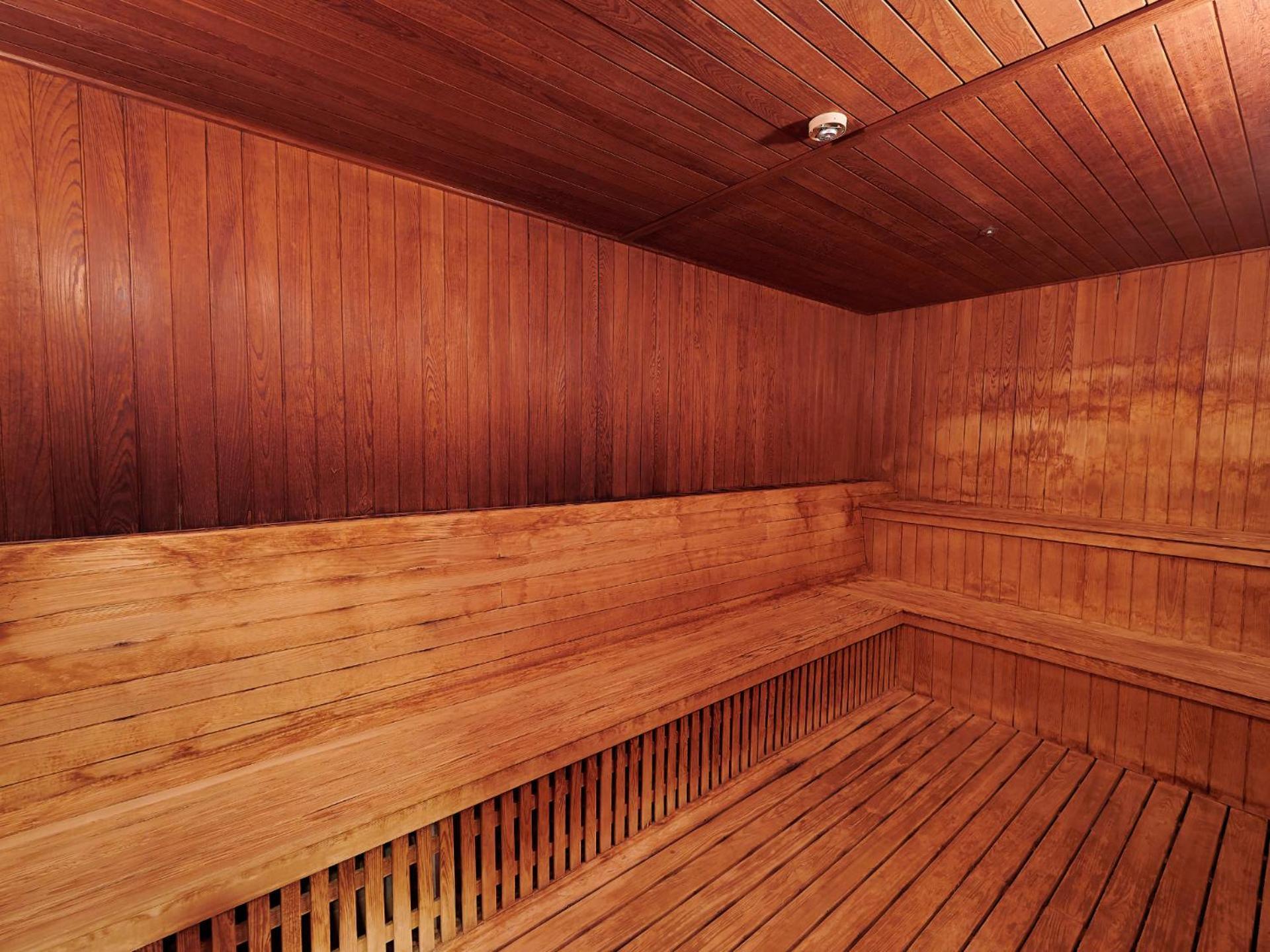 Windsor Hotel Tajcshung Kültér fotó A modern Finnish sauna